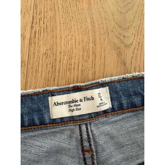 Abercrombie & Fitch Mom High Rise Jeans Sz 4 Long - Picture 3 of 5